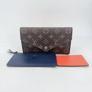 Louis Vuitton Sarah cloth wallet Discontinued in Excellent Condition